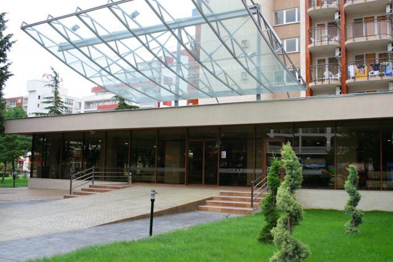 Hotel Iskar & Aquapark Slantschew brjag Exterior foto