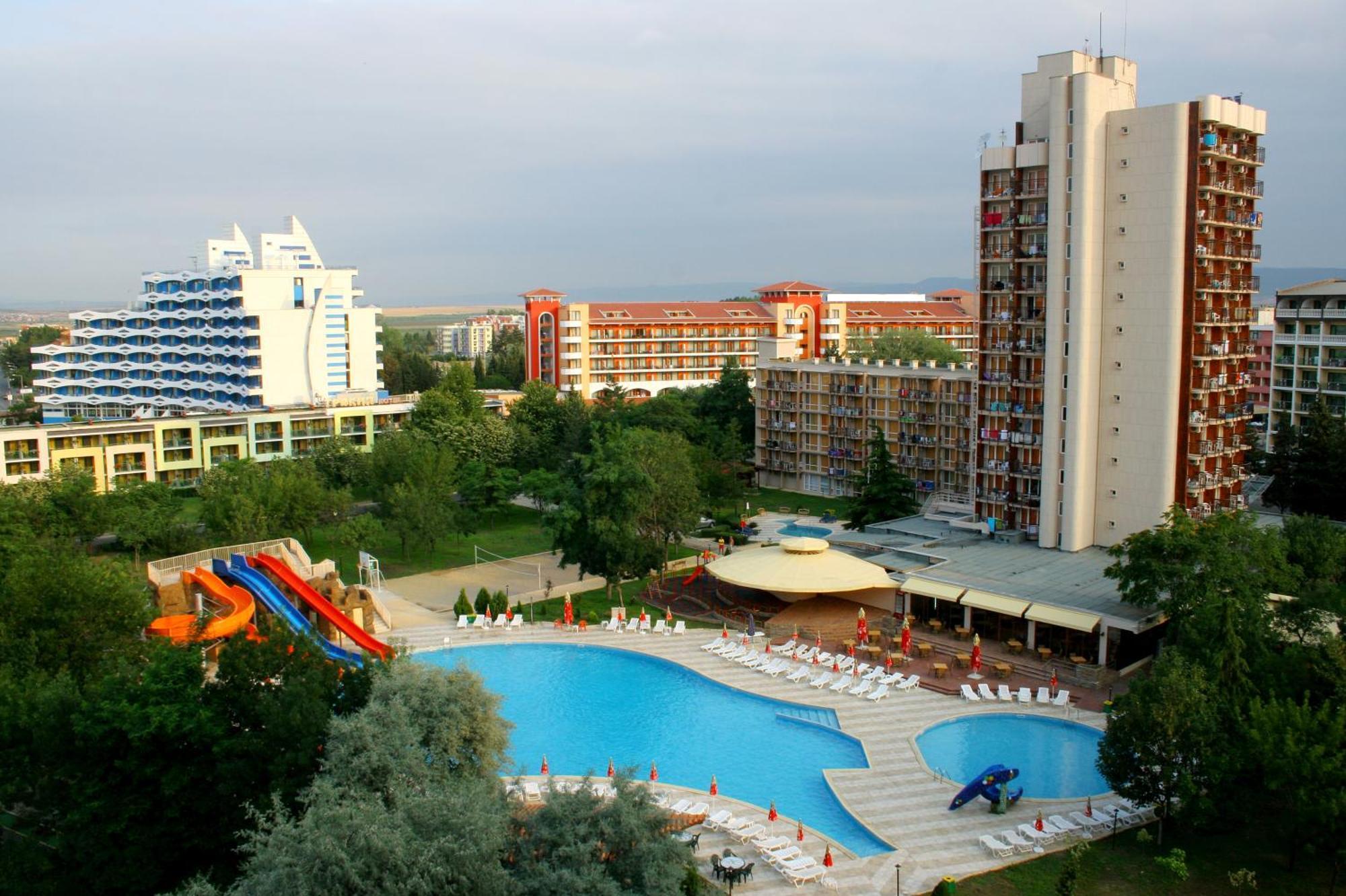 Hotel Iskar & Aquapark Slantschew brjag Exterior foto