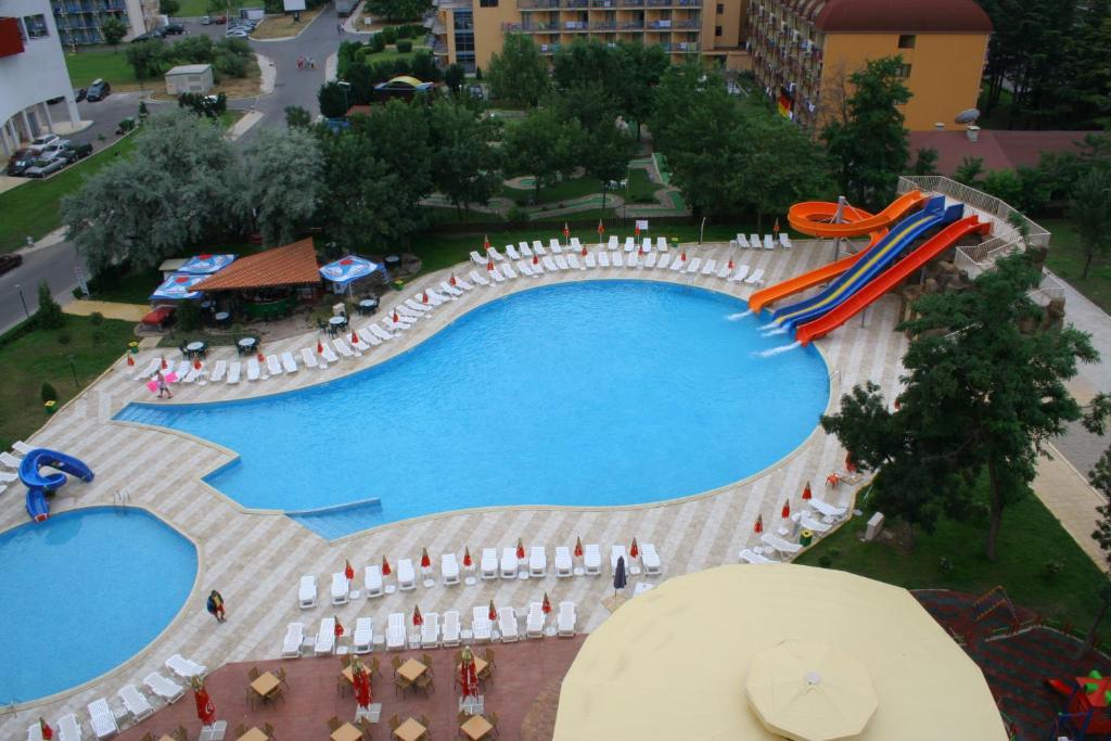 Hotel Iskar & Aquapark Slantschew brjag Exterior foto