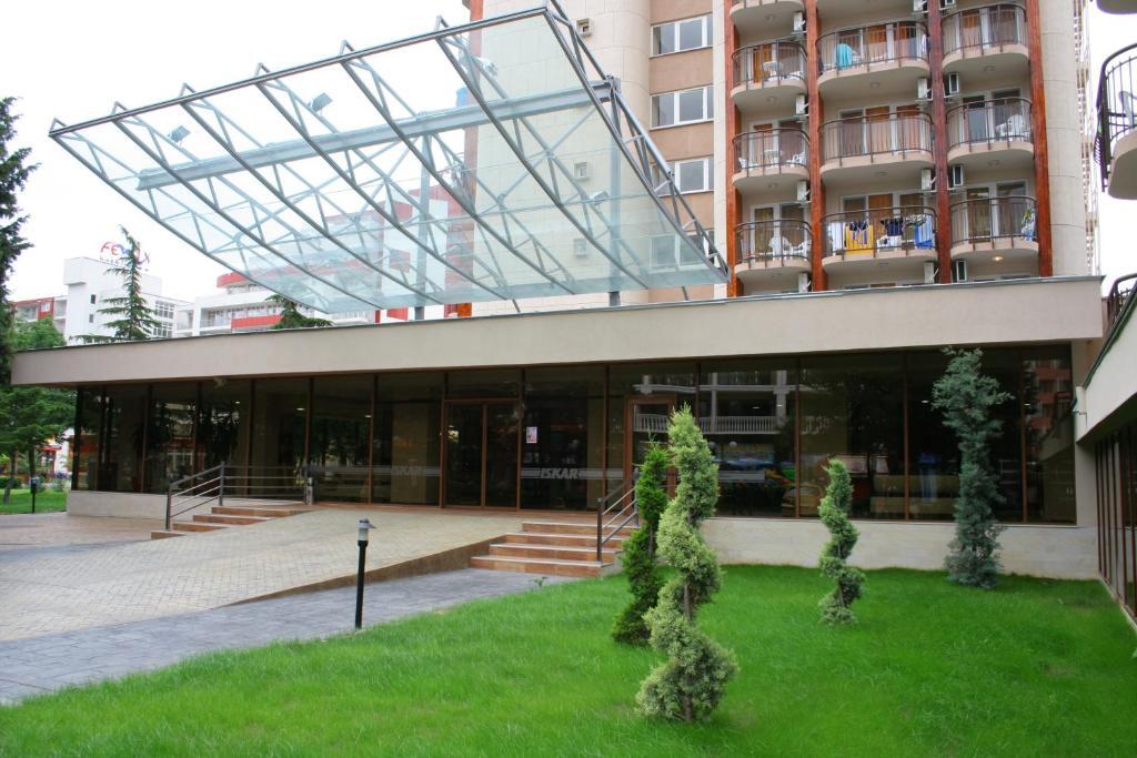 Hotel Iskar & Aquapark Slantschew brjag Exterior foto